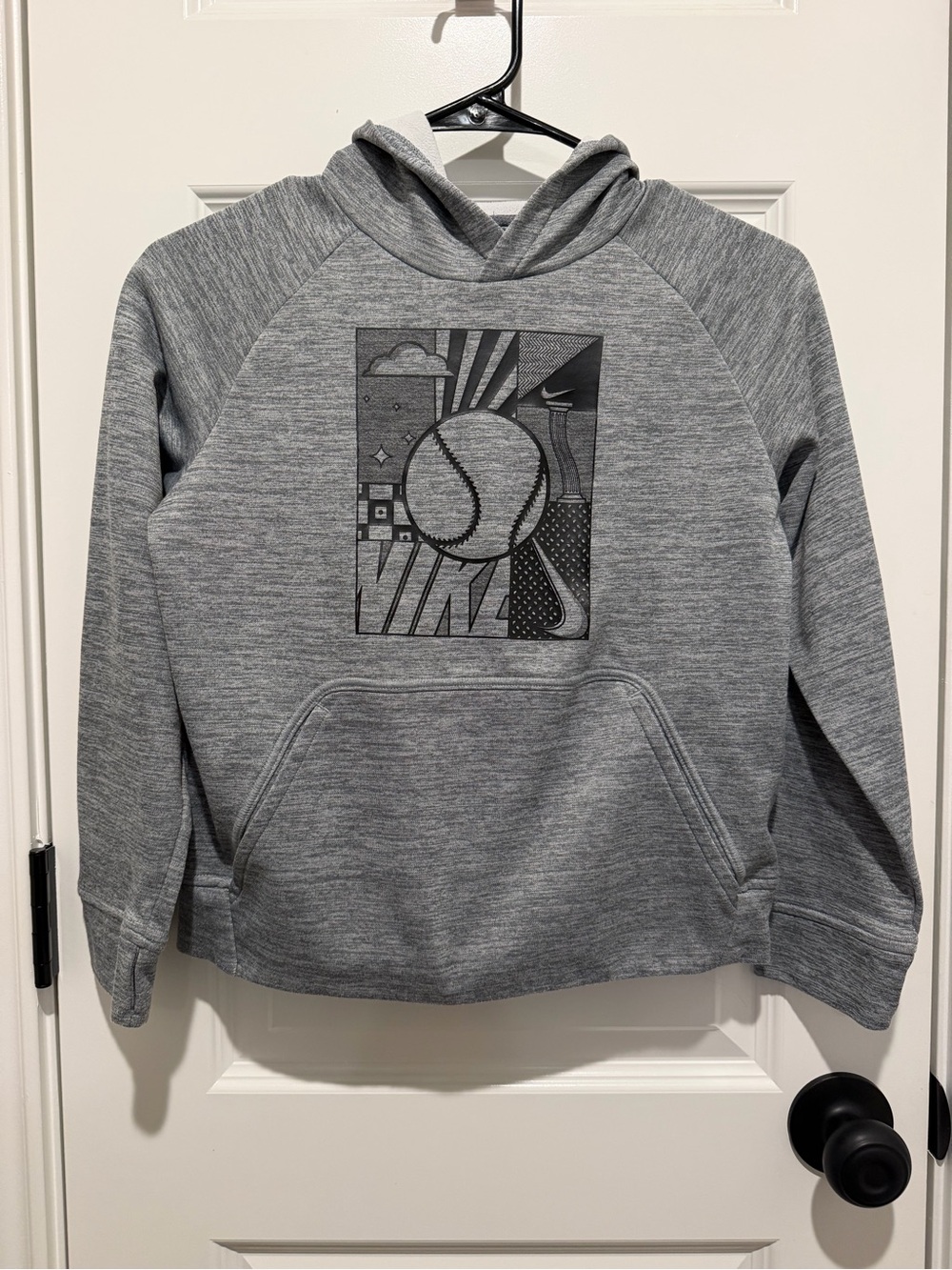 Nike Therma-Fit Gray Baseball Graphic Pullover Hoodie